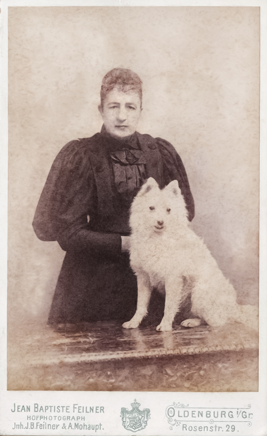 images/Historische-Bilder/Bertha-Muller-ca-1895.jpg#joomlaImage://local-images/Historische-Bilder/Bertha-Muller-ca-1895.jpg?width=550&height=896